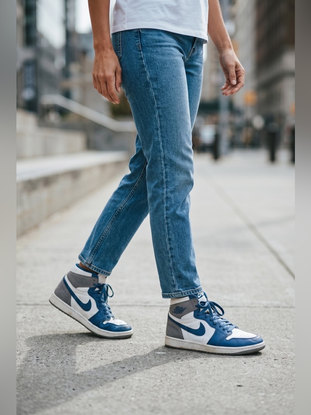 Air Jordan 1 Retro High OG "True Blue"
